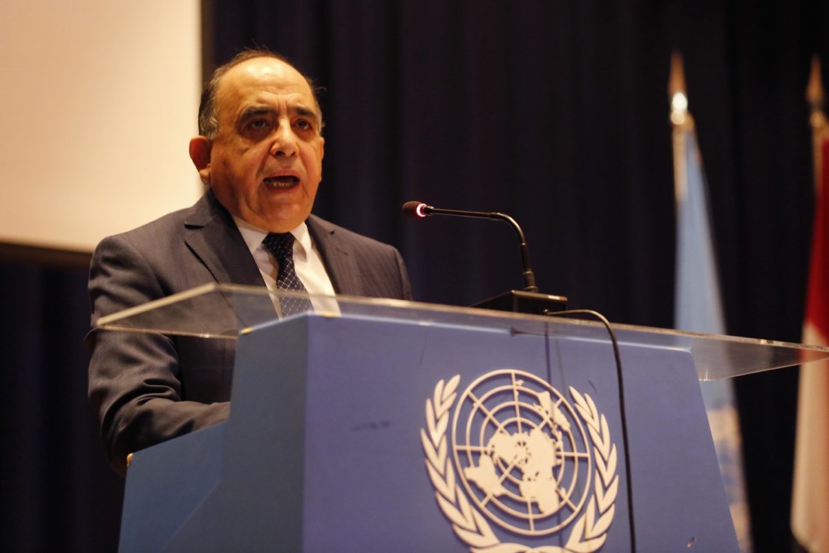 لجنة الحوار تدعو مختلف الأطراف الفلسطينية إلى إنهاء الانقسام