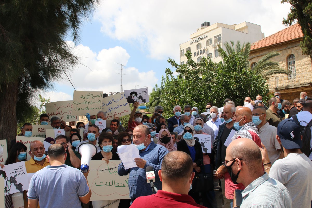 (BDS): النواجعة يلتقي بمحاميه والحملة الدولية للإفراج عنه من سجون الاحتلال تتصاعد