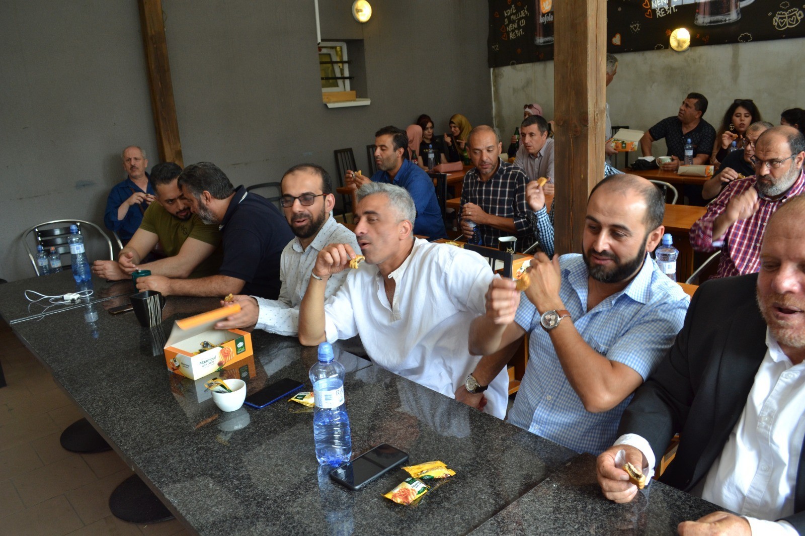 الانقسامات السياسية ما تزال تعيق فاعلية الجالية الفلسطينية في التشيك