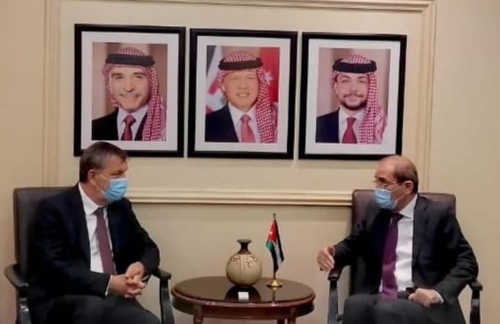 مفوّض "أونروا": ملتزمون بدفع رواتب موظفي الوكالة عن شهر نوفمبر ولكن قد تتأخر