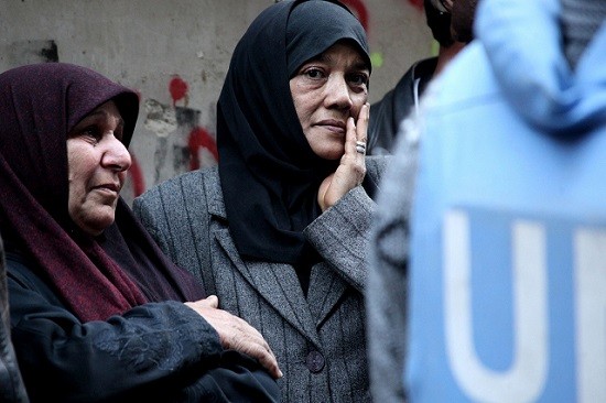 أنباء عن تقليص معونة "أونروا" الماليّة  للفلسطينيين في سوريا