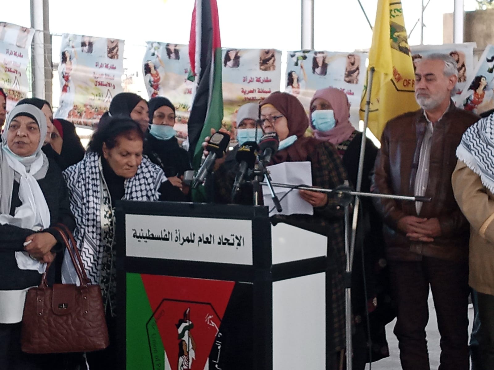 "اتحاد المرأة الفلسطينية" في لبنان يحيي يوم المرأة بالتضامن مع الاسرى وتأكيد الحقوق