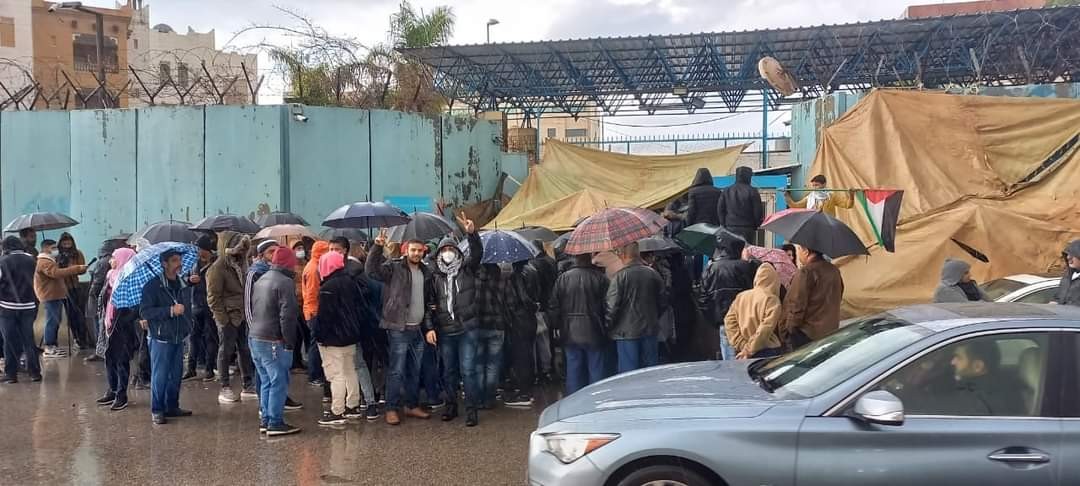 تحرك موسع تجاه "أونروا" ببيروت غدا ونشطاء البارد يلوحون باعتصام مفتوح