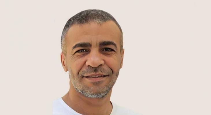رغم خطورة حالته.. الاحتلال يعيد الأسير أبو حميد إلى السجن