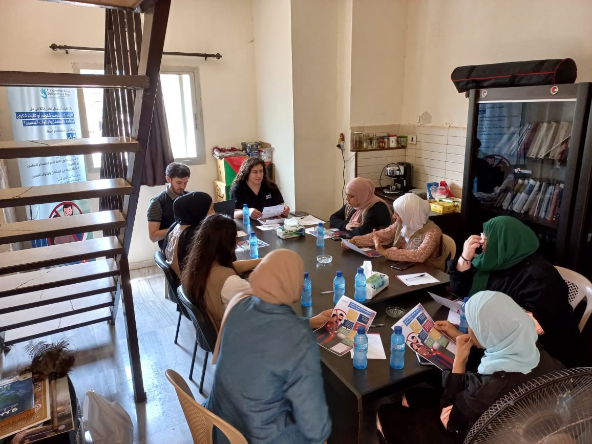 الاستغلال الجنسي مقابل الخدمات والإغاثة.. جلسة توعوية في مخيم مار الياس