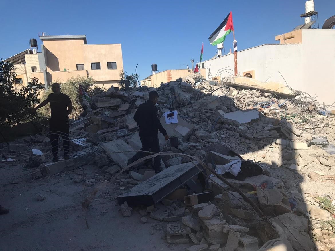 جيش الاحتلال يهدم منزلي منفذي عملية "أرئيل" في سلفيت