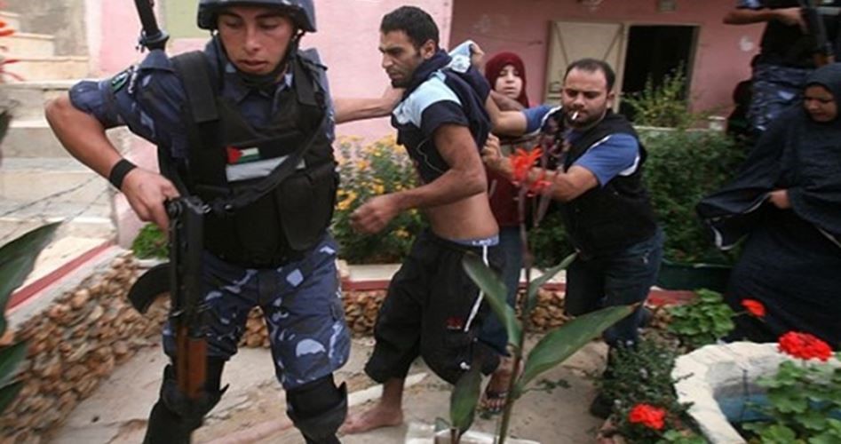 أجهزة أمن السلطة تقتحم مخيم عقبة جبر وتعتدي على السكان