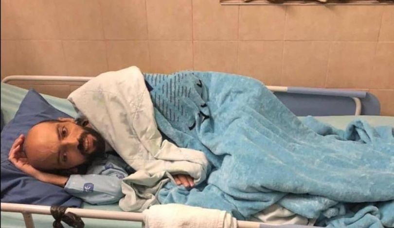 الاحتلال يمنع زوجة المعتقل خليل العواودة من زيارته