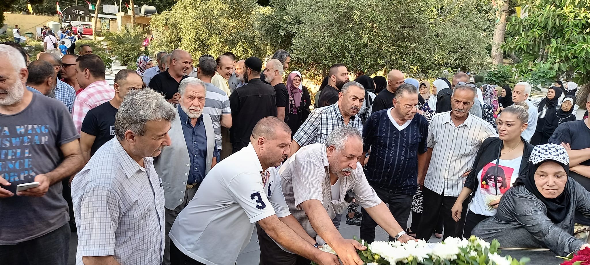أهالي مخيّم تل الزعتر يحيون الذكرى الـ 46 للمجزرة في بيروت