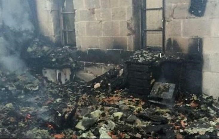 وفاة فلسطيني وإصابة آخرين في حريق بمخيم شعفاط
