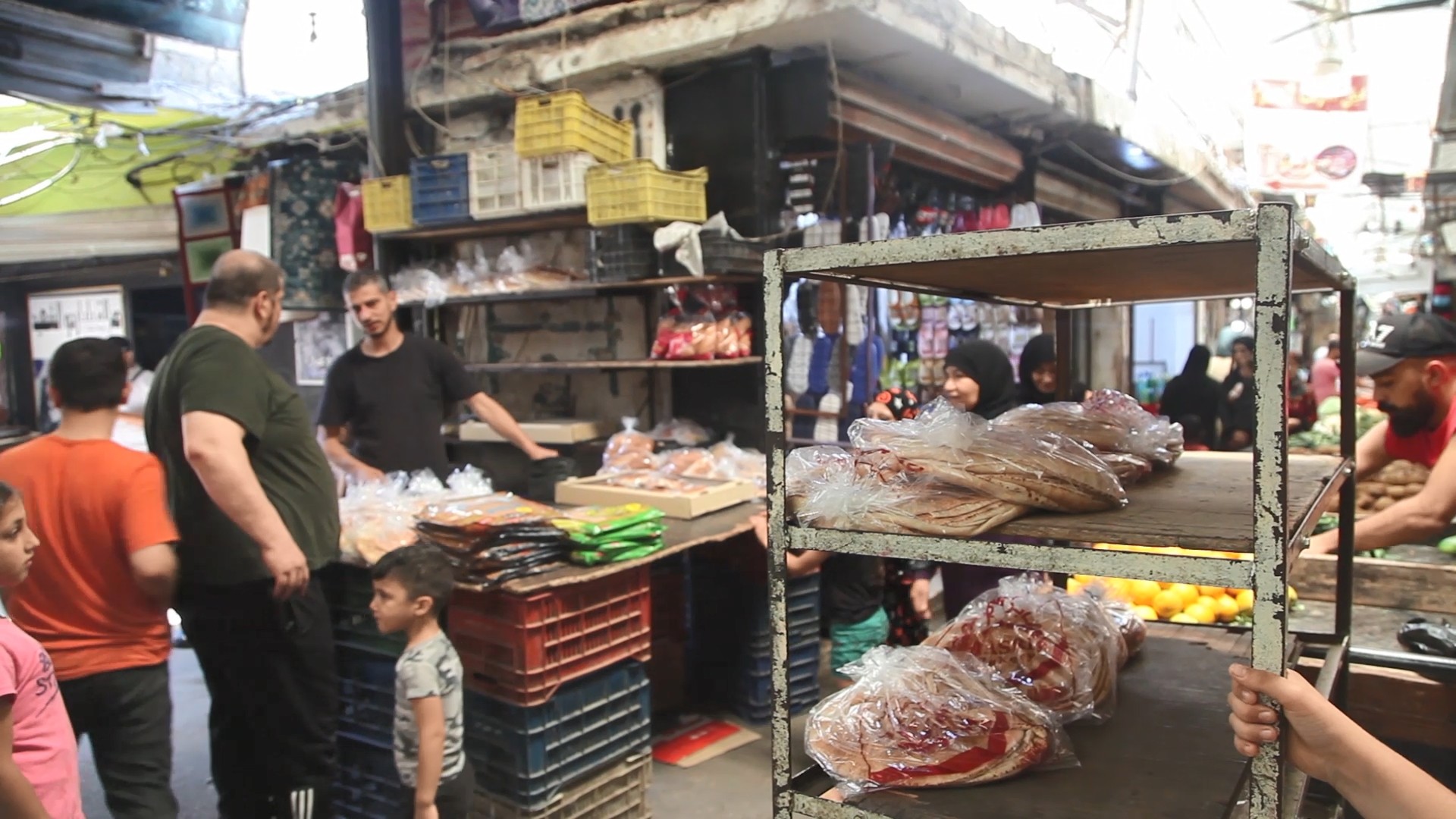دعوات لإنشاء أفران خبز داخل المخيمات الفلسطينية في لبنان