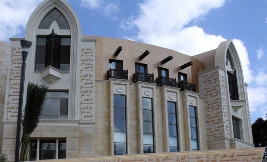 وفد من "أونروا" يطلع على مركز الوثائق والمخطوطات في الجامعة الأردنية