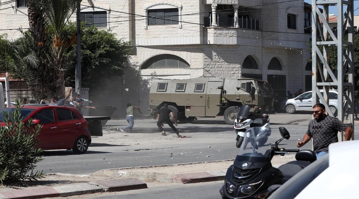 "أونروا": عمليات الاحتلال في جنين أعطبت أحد مرافقنا الصحيّة