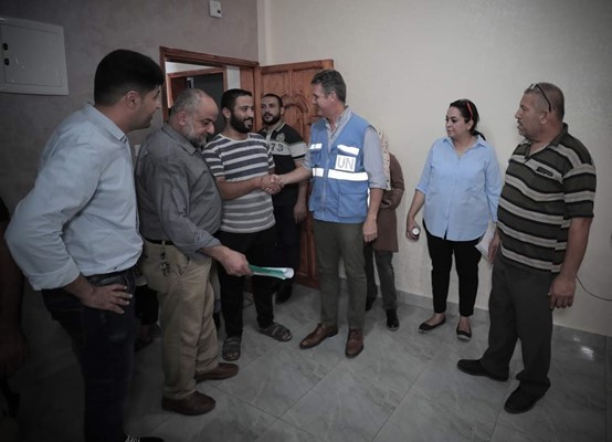 غزة.. طواقم "أونروا" تنظم جولة للمنازل المتضررة خلال عدوان أغسطس