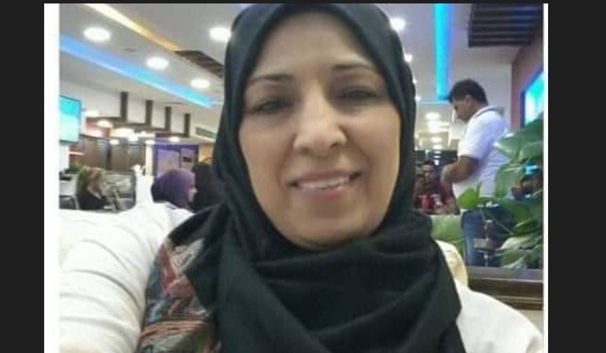 نعي والدة الضحيتين آلاء وزهر من مخيّم الرمل بعد فقدانها بحادثة مركب الموت