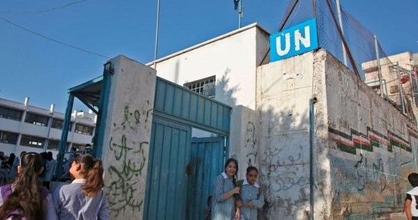  لجنة المتابعة العليا للجان الشعبية في لبنان: ارتجال وتخبط "أونروا" يهدد المستقبل التعليمي