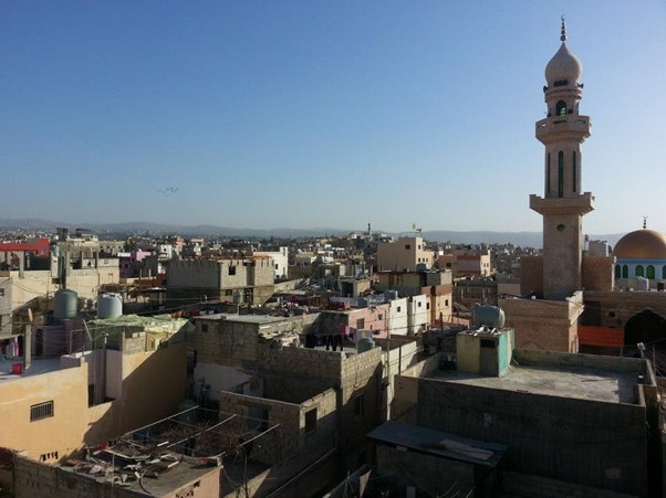 اشتباكات فردية توقف الدوام الدراسي في مخيم الرشيدية