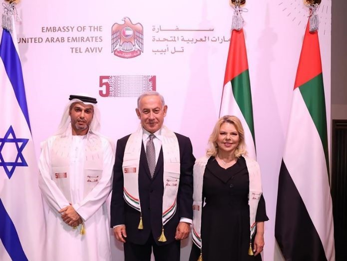 نتنياهو وزوجته يشاركان في حفل إماراتي بـ"تل أبيب"