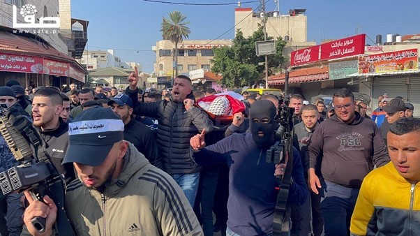 جنين تشيّع شهداءها الثلاثة في موكب مهيب