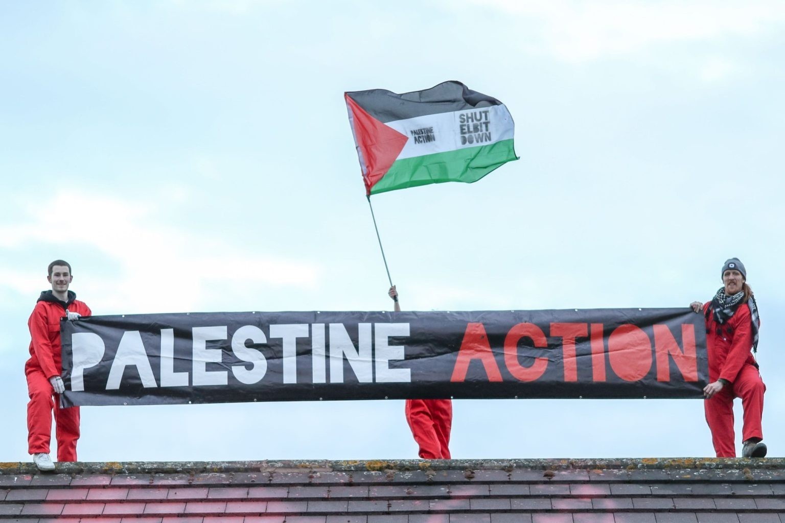 "حركة فلسطين" تدعو للتضامن مع أنصارها المعتقلين في سجون بريطانيا
