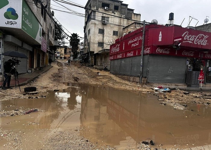 الاحتلال يدمر البنية التحتية لمخيمي طولكرم ونور شمس في الضفة الغربية