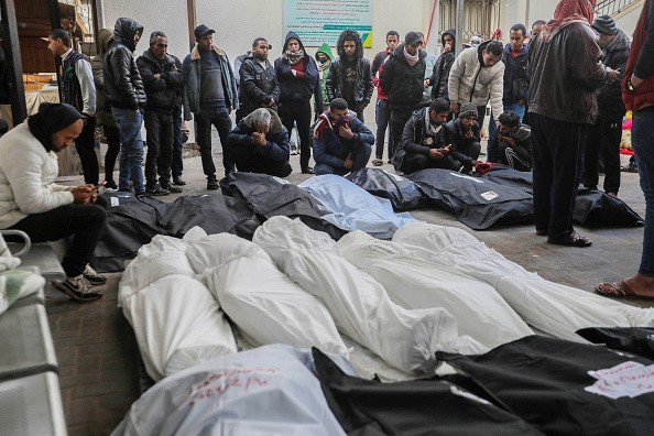 28 ألفاً و176 شهيداً في قطاع غزة ومستشفيات خان يونس في مرمى نيران الاحتلال