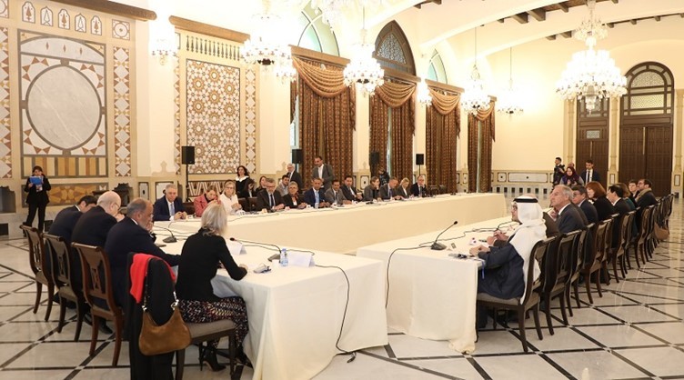 ميقاتي يؤكد أمام سفراء الدول المانحة لـ "أونروا" الحاجة لتوفير الدعم للوكالة
