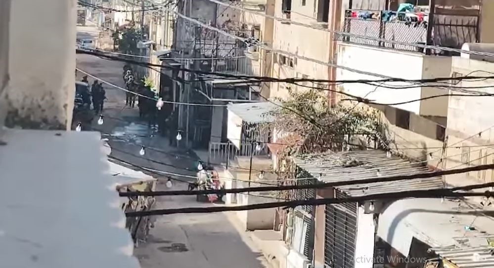 الاحتلال يعتدي على مخيمي بلاطة وعقبة جبر ويعتقل 22 فلسطينياً في الضفة