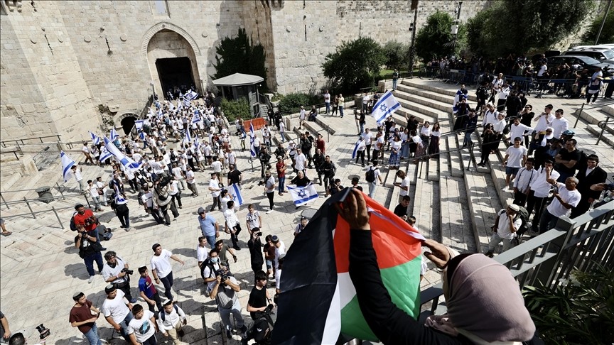 أحزاب "إسرائيلية" تبدأ التنظيم لمسيرة الأعلام الاستفزازية في القدس