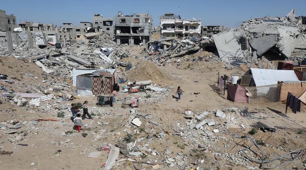 استشهاد فلسطيني بقصف الشجاعية وإطلاق نار مكثف شمال وجنوب القطاع
