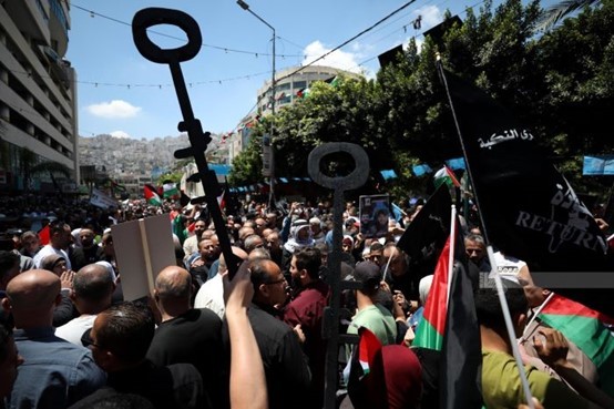 الفلسطينيون في الضفة الغربية يحييون ذكرى النكبة بمظاهرات ووقفات