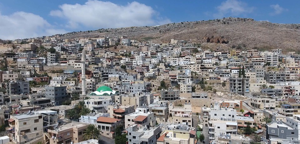 مجلس قرية دير الأسد بالداخل المحتل يقدم التماسا لمنع هدم منازل في القرية