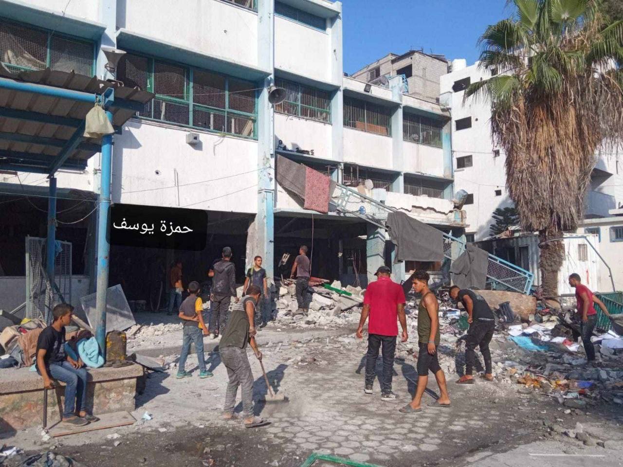 أكثر من 50 شهيداً في غارات مكثفة على مناطق متفرقة وسط وجنوب غزة