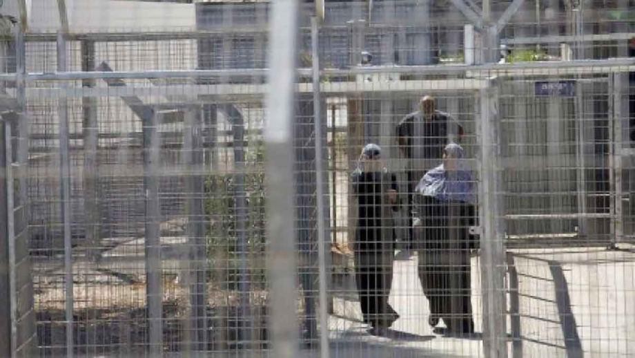 "هيئة الأسرى": الاحتلال يواصل سياساة التنكيل والعقوبات بحق الأسيرات