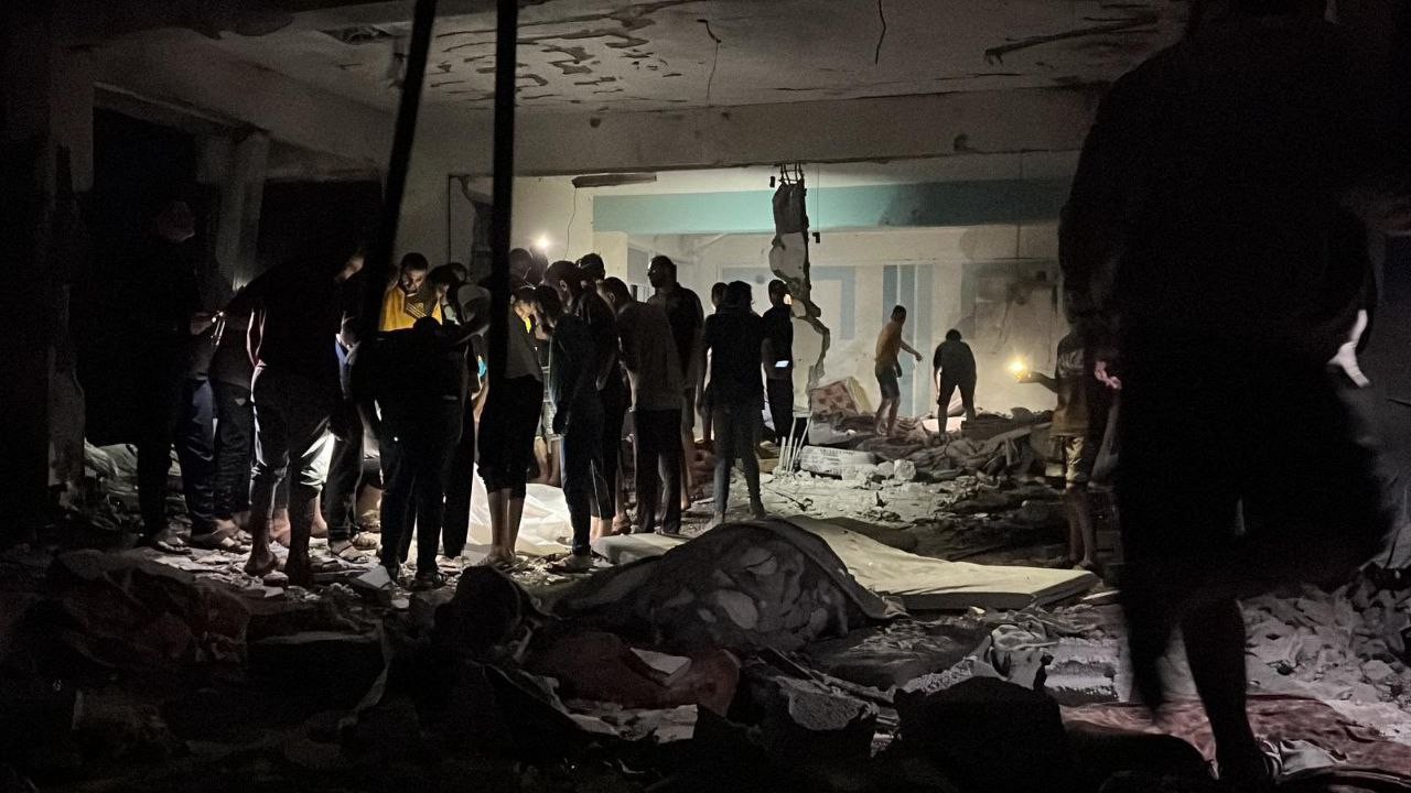أكثر من 40 شهيداً في مجزرة مدرسة النصيرات والاحتلال يواصل حربه لليوم 244