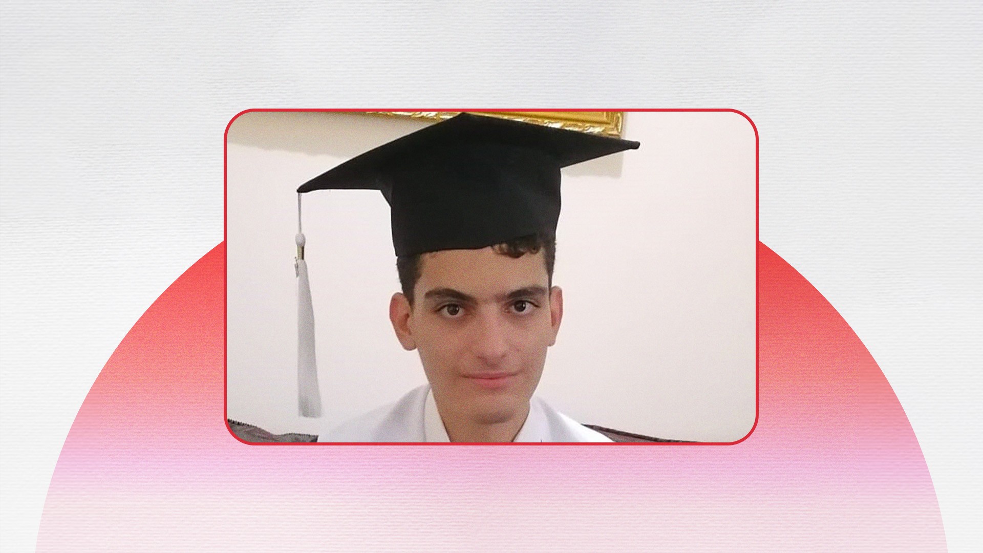طالب فلسطيني سوري الأول على الإمارات في الثانوية العامة
