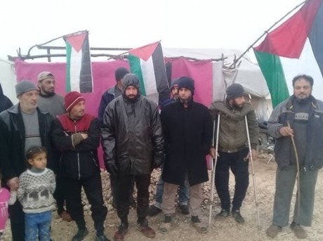 مساعدات من منظمة التحرير للفلسطينيين المهجرين إلى الشمال السوري