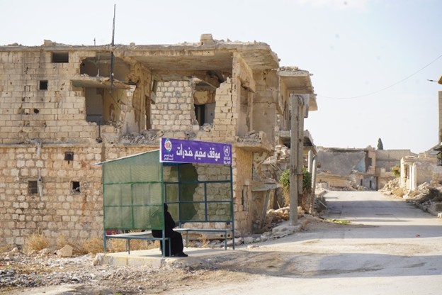 لجنة التنمية المجتمعية في مخيم حندرات تصدر تعميماً لتنظيم أعمال الترميم وإزالة الركام