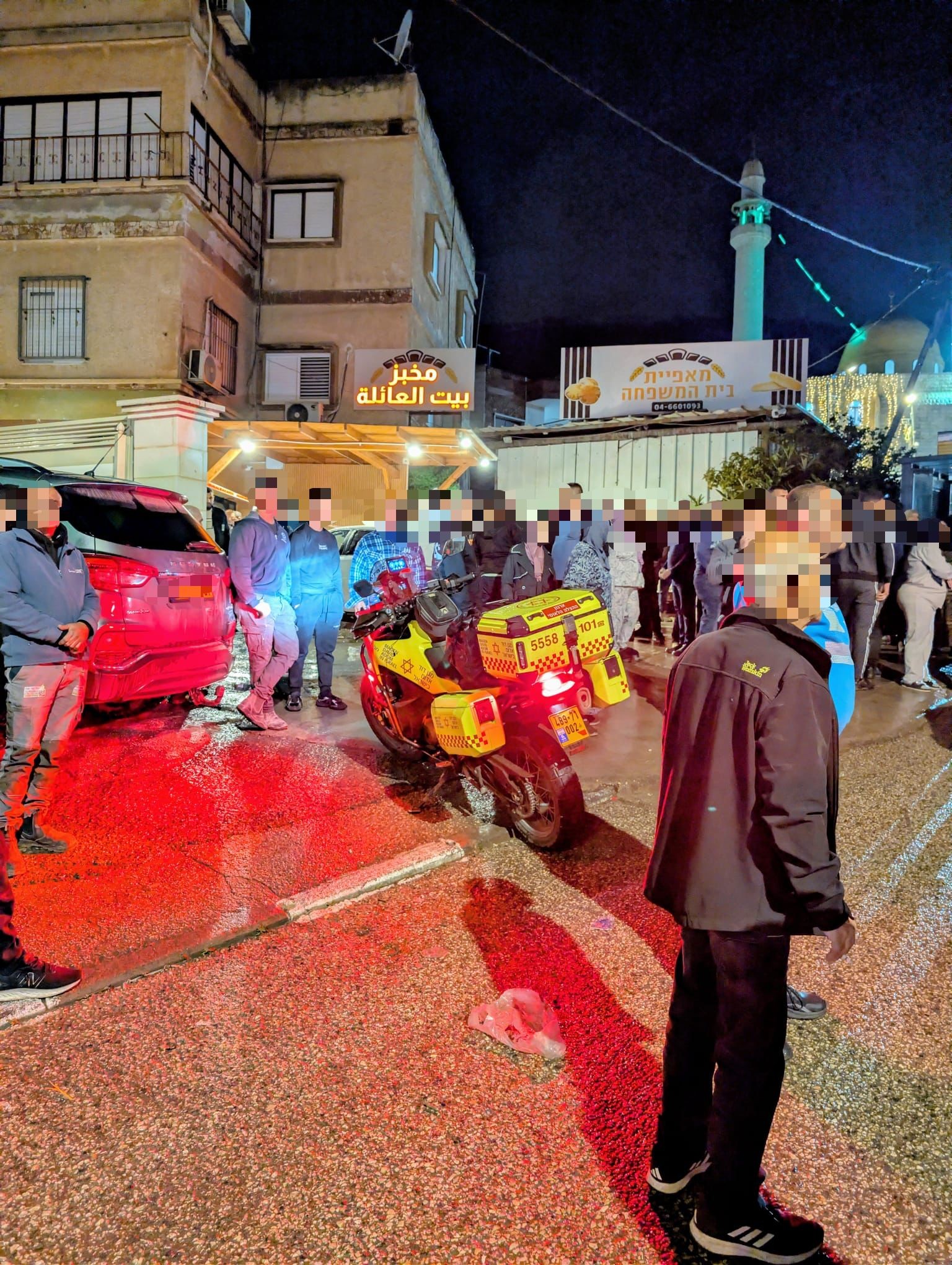 الداخل المحتل: إصابة عامل بجروح خطيرة في طبرية وسقوط قتيل جديد في أم الغنم