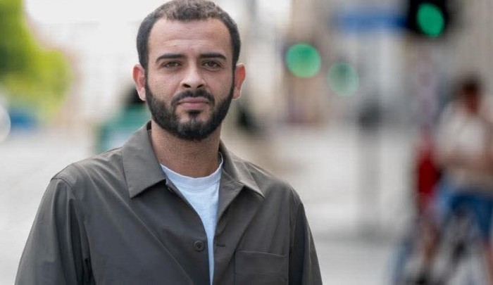 اليونان تعتقل الناشط محمد الخطيب وتقرر ترحيله بذريعة "الأمن القومي"