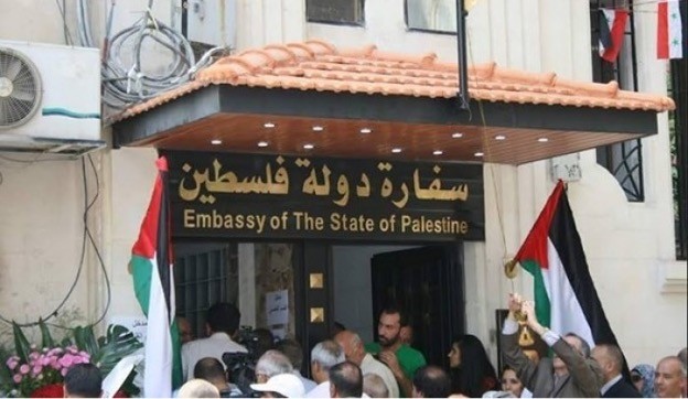 مساعدات مالية من السفارة الفلسطينية لفلسطينيي الشمال وذوي المعتقلين في سوريا