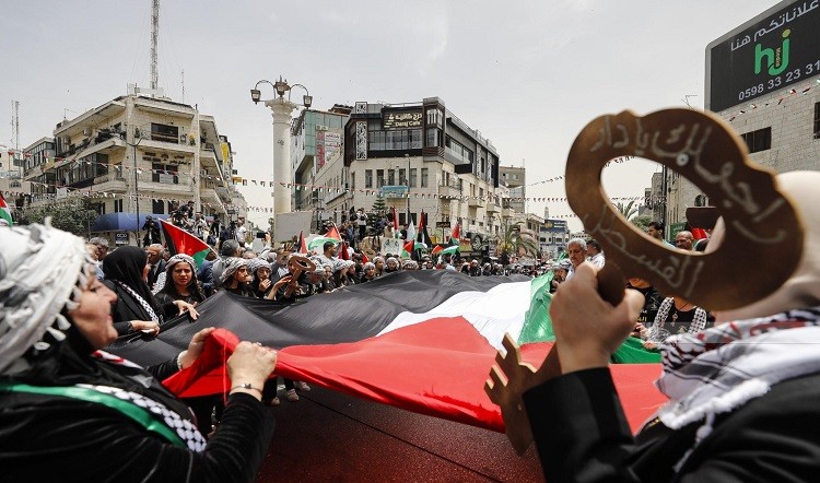 في الذكرى الـ78 للنكبة.. الفلسطينيون يجددون عهد العودة ويرفضون التهجير