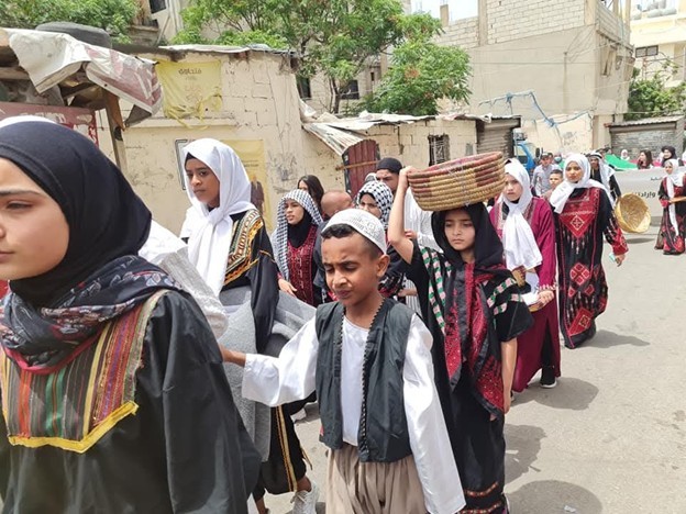 التعبير عن آلام وأحداث النكبة عبر الفن..استمرار لذاكرة الأجيال في المخيمات
