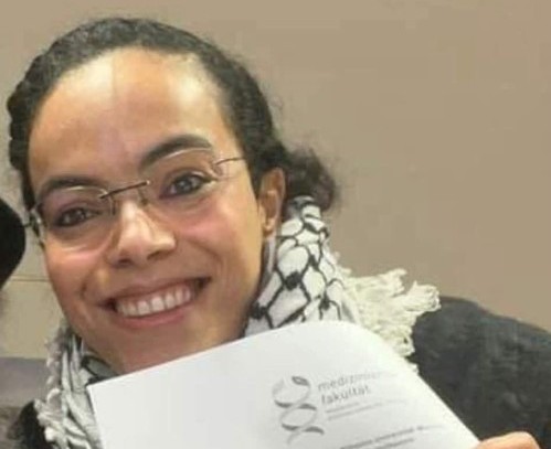 طبيبة فلسطينية تحصد المركز الأول في البحث العلمي بجامعة "مونستر" الألمانية