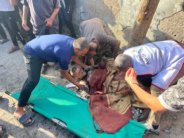 جيش الاحتلال يواصل حرب الإبادة.. 6 شهداء بينهم طفل في مجزرة مروعة بميناء غزة