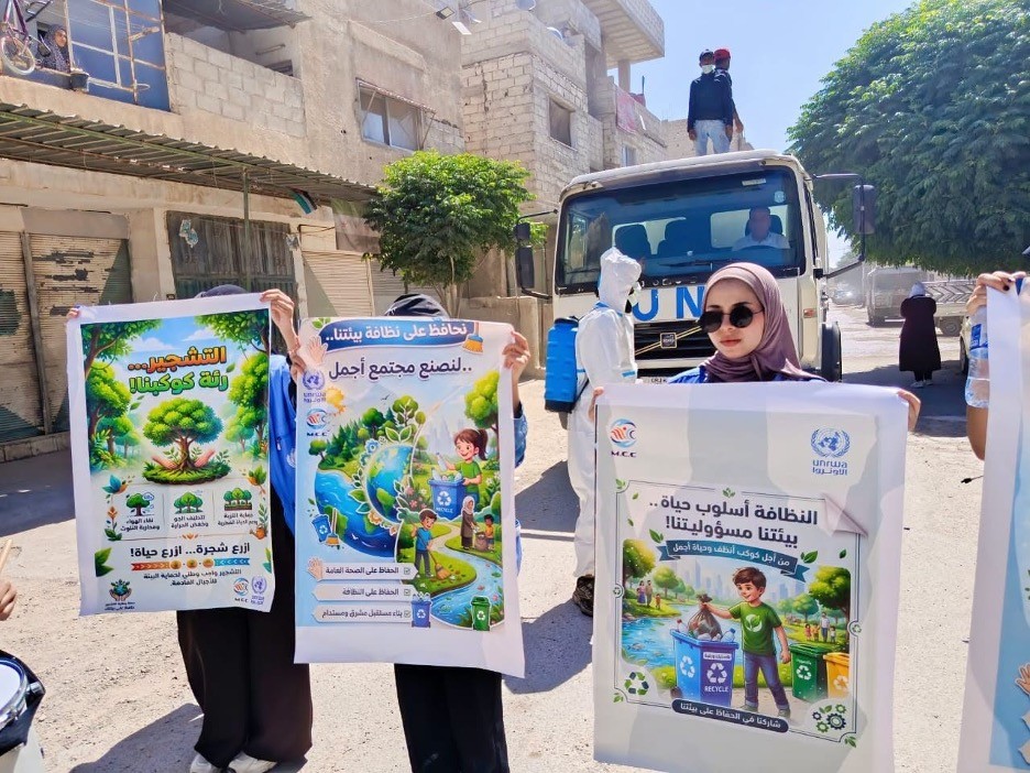 حملة توعية بيئية في مخيم سبينة تشمل تشجيرًا وتنظيفًا وتحسين النظافة العامة