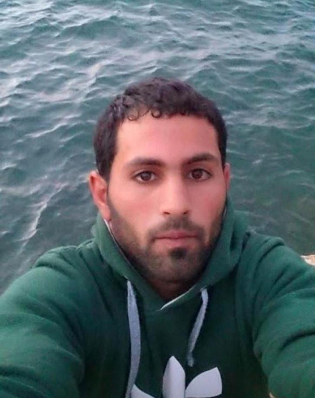 وفاة شاب من مخيم البداوي بصعقة كهربائية أثناء عمله في صيانة المكيفات
