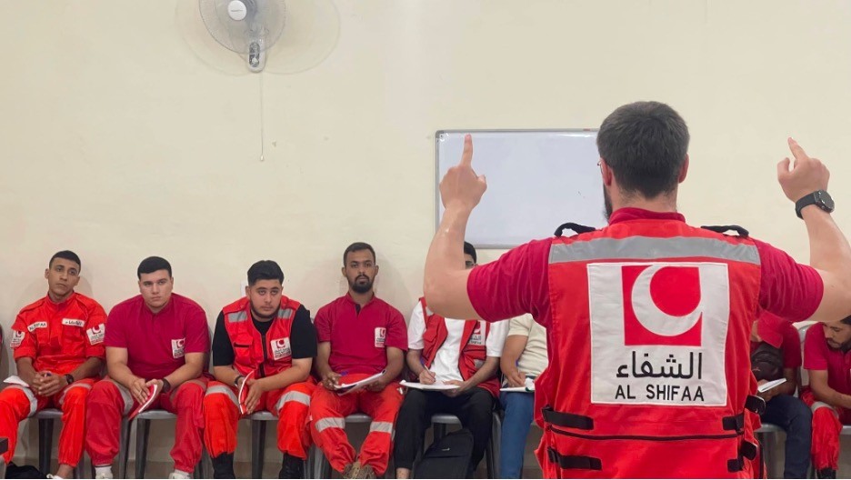 جمعية الشفاء تواصل تدريب مسعفي مركز مخيم عين الحلوة لتعزيز الجاهزية الميدانية