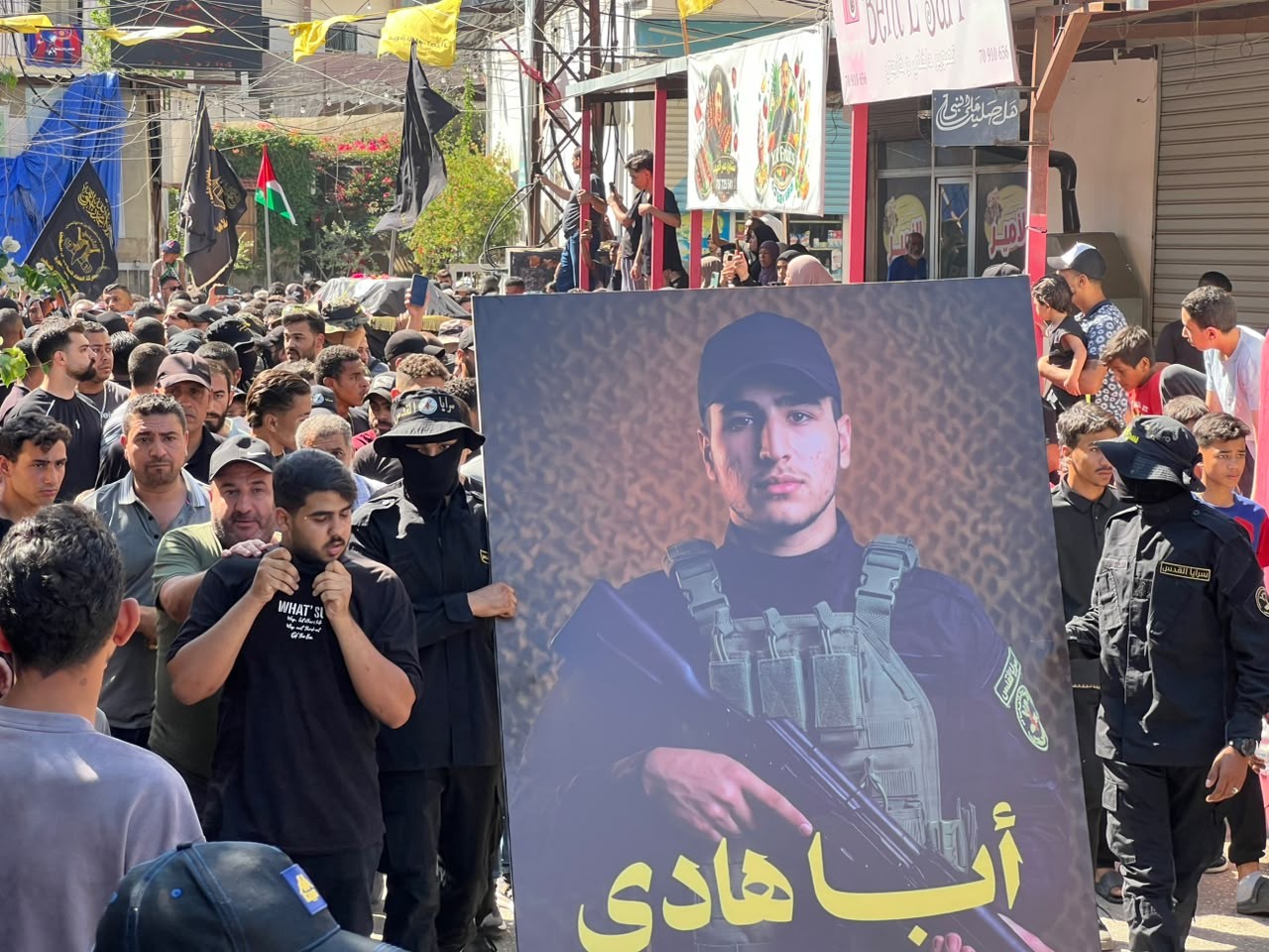 مخيم البرج الشمالي جنوبي لبنان يودع الشهيد أحمد شهاب بياضي