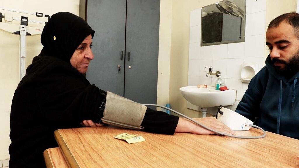 تراجع خدمات "أونروا" يثقل كاهل لاجئي غزة ويضاعف أزماتهم المعيشية